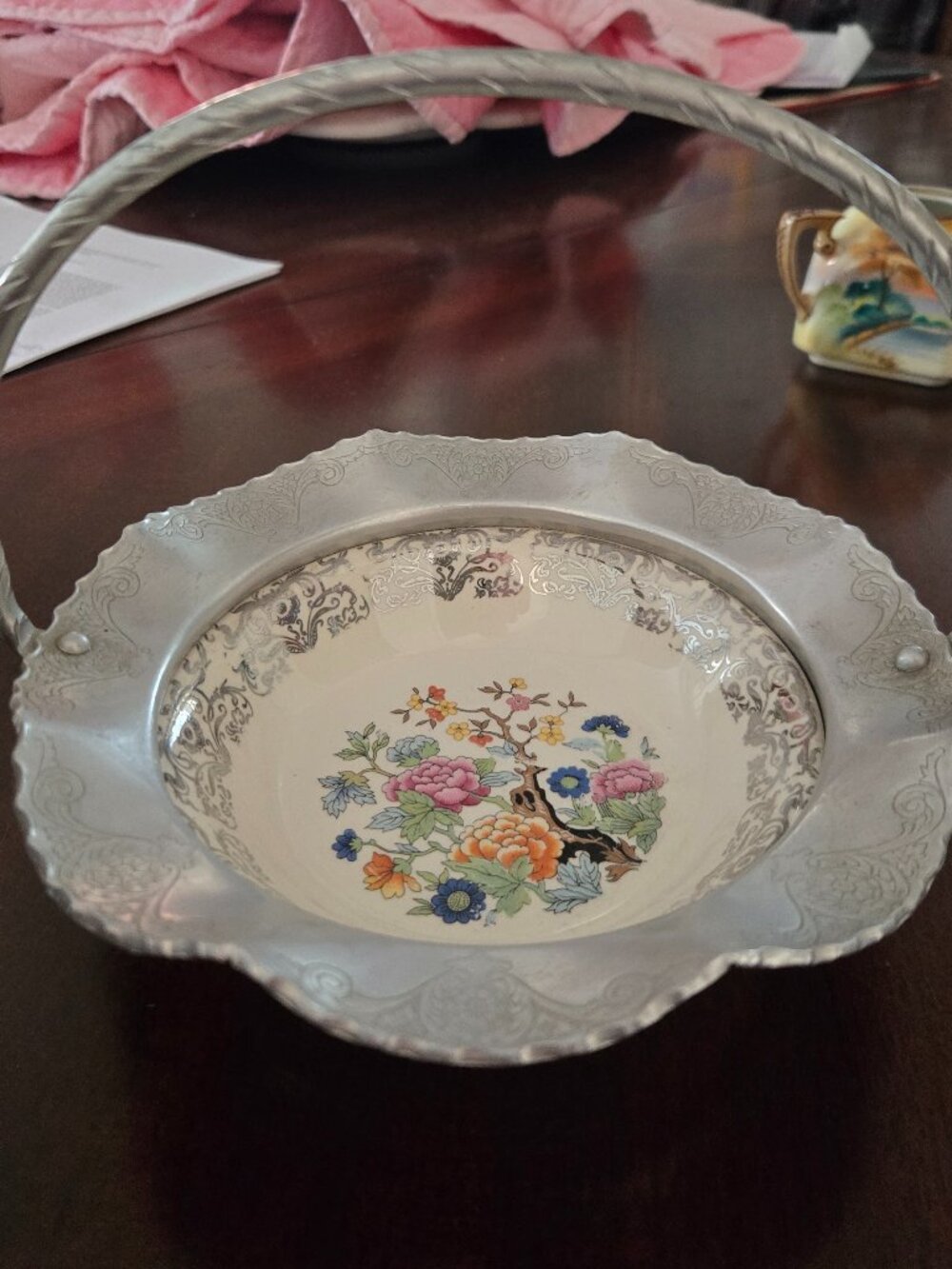 Porcelain dish